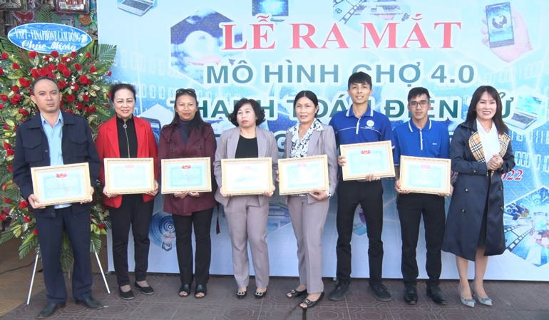 Đà Lạt:  Ra mắt mô hình chợ 4.0 thanh toán điện tử