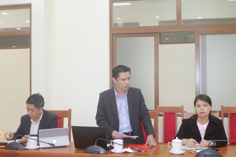 Phó Giám đốc Sở Thông tin và Truyền thông Lâm Đồng Vương Tôn Kiên thông tin tình hình hoạt động báo chí tháng 8 năm 2022.