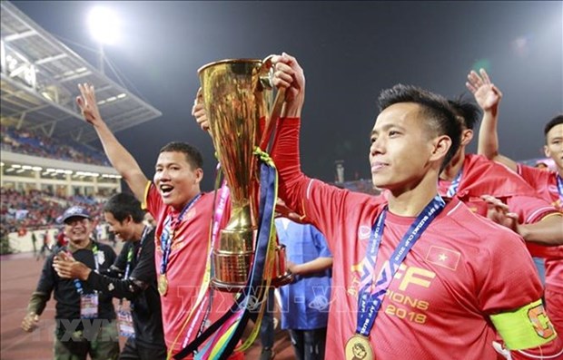 Văn Hậu, Văn Quyết trở lại đội tuyển Việt Nam chuẩn bị cho AFF Cup