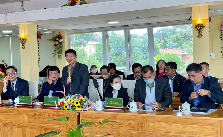 Ông Lê Minh Sang – Chuyên gia sức khỏe của Ngân hàng Thế giới phát biểu tại buổi làm việc
