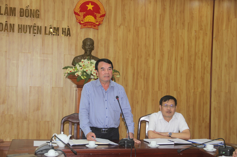 Đoàn công tác của UBND tỉnh làm việc với huyện Lâm Hà