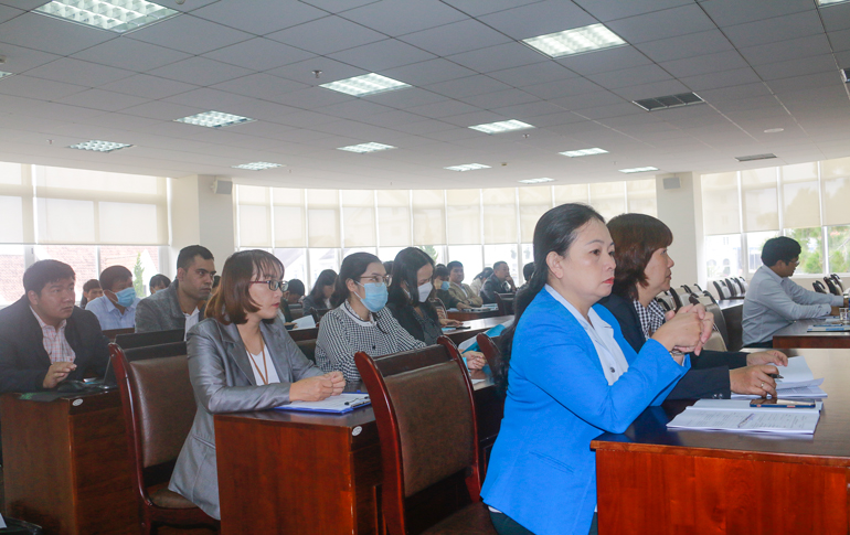 Nâng cao kiến thức pháp luật về bảo vệ môi trường