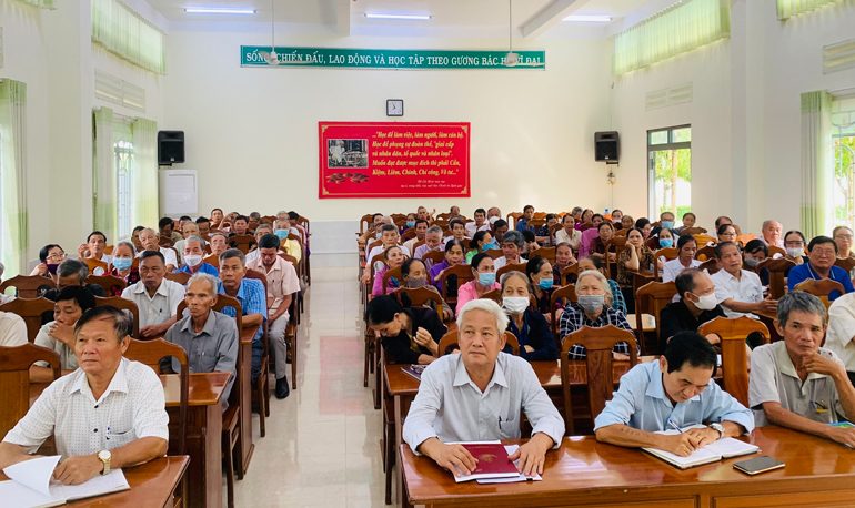 Đạ Tẻh: Bồi dưỡng chính trị và nghiệp vụ Hội Người cao tuổi