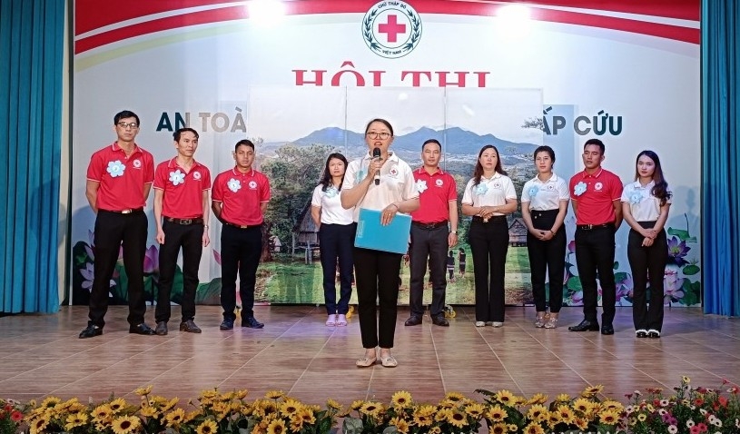 Hội thi an toàn giao thông và sơ cấp cứu