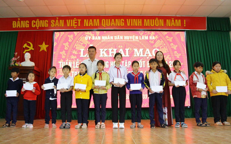 Lâm Hà khai mạc Tuần lễ hưởng ứng học tập suốt đời năm 2022