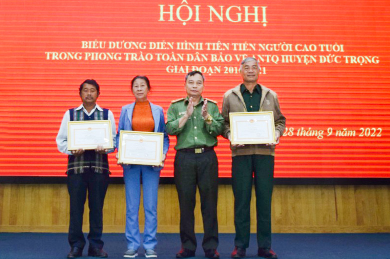 Phát huy vai trò của người cao tuổi trong Phong trào Bảo vệ an ninh Tổ quốc