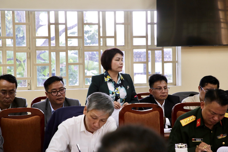 Lãnh đạo các phường, xã nêu khó khăn, vướng mắc cần hỗ trợ