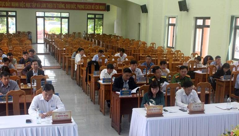 Hội nghị Ban Chấp hành Đảng bộ huyện Đức Trọng lần thứ 12