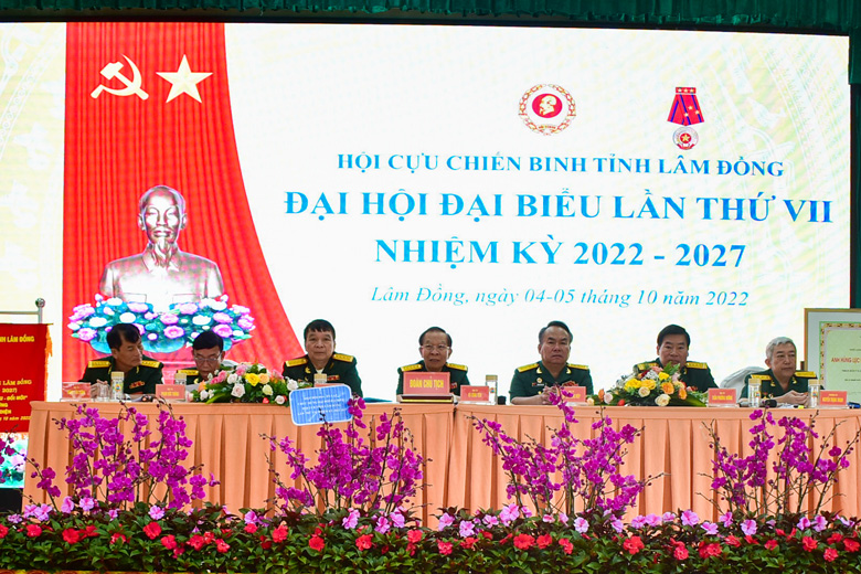 Đoàn Chủ tịch