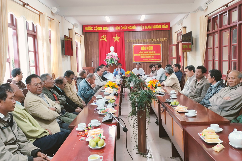 Lạc Dương: Phổ biến, cung cấp thông tin mới cho người có uy tín trong đồng bào dân tộc thiểu số