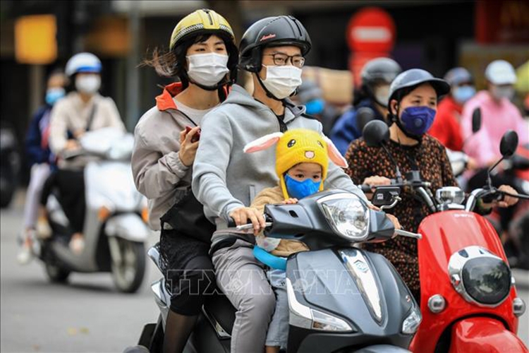 Thời tiết ngày 9/10: Gió mùa Đông Bắc gây mưa rào và dông, Bắc Bộ và Bắc Trung Bộ trời trở lạnh
