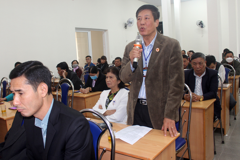 Cử tri kiến nghị về nhiều nội dung còn bất cập tại địa phương