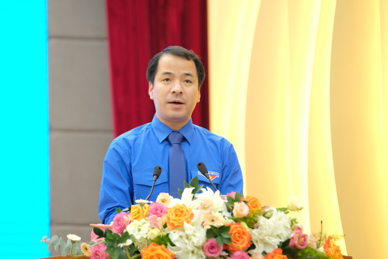 Đồng chí Ngô Văn Cương - Bí thư Ban Chấp hành Trung ương Đoàn TNCS Hồ Chí Minh, Chủ nhiệm Ủy ban Kiểm tra Trung ương Đoàn phát biểu chỉ đạo Đại hội