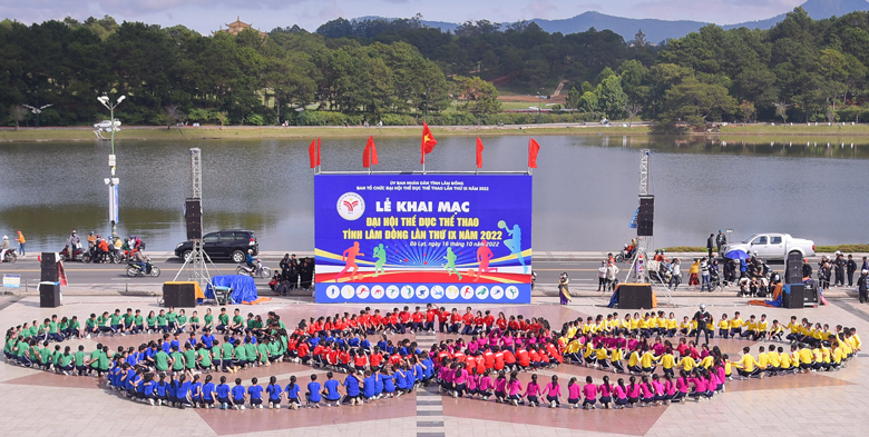 Đồng diễn thể dục 