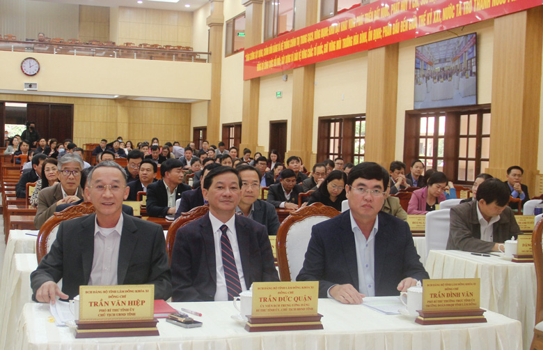 Thông báo nhanh kết quả Hội nghị Trung ương 6, khóa XIII