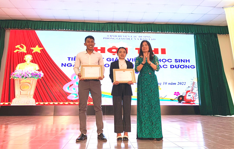 Lạc Dương: Hội thi Tiếng hát giáo viên và học sinh ngành giáo dục