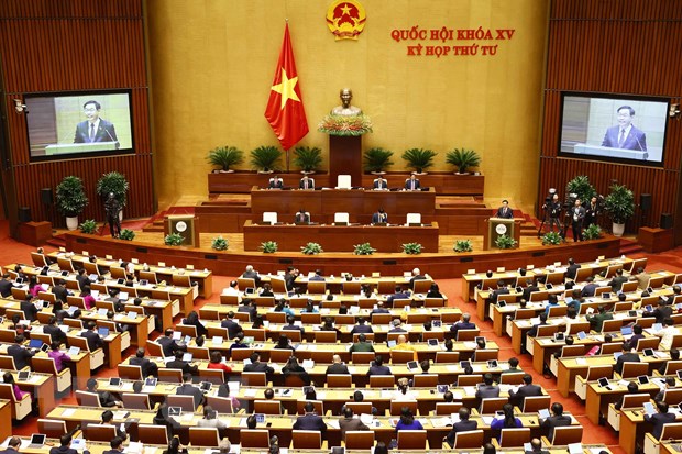 Tại kỳ họp này, Quốc hội dự kiến xem xét, thông qua 7 luật, 3 nghị quyết quy phạm pháp luật và cho ý kiến về 7 dự án luật khác; đồng thời xem xét các báo cáo về tình hình kinh tế-xã hội, ngân sách nhà nước; tiến hành chất vấn và trả lời chất vấn; xem xét báo cáo của một số cơ quan; tiến hành giám sát chuyên đề; xem xét quyết định về nhân sự và một số vấn đề quan trọng khác... (Ảnh: TTXVN)