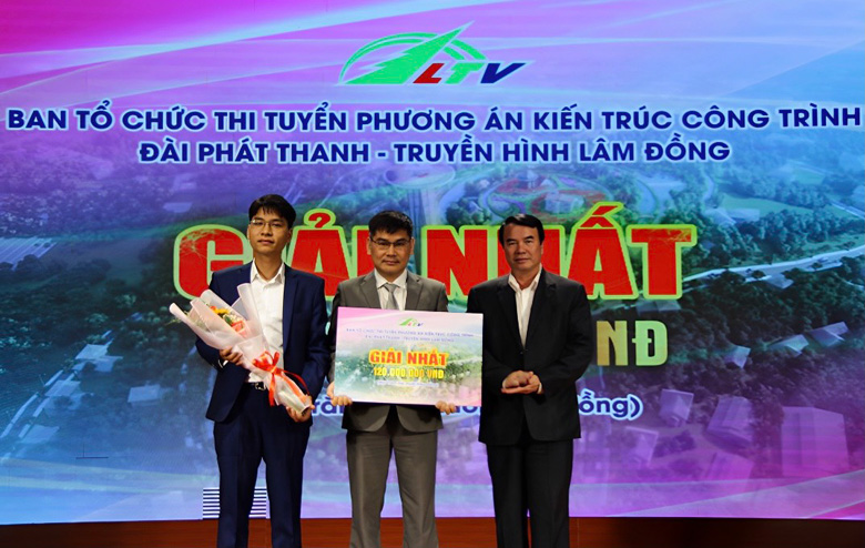 Trao giải phương án kiến trúc công trình Đài Phát thanh - Truyền hình Lâm Đồng