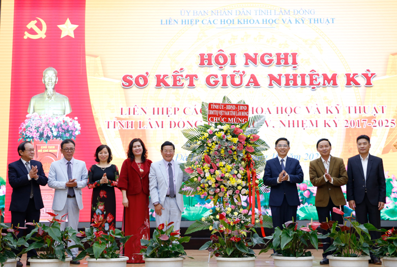 Đoàn kết, hợp tác, sáng tạo xây dựng Liên hiệp các Hội Khoa học và Kỹ thuật Lâm Đồng vững mạnh