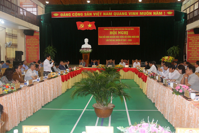 Quang cảnh Hội nghị