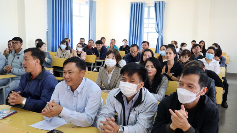 Đức Trọng: Khai giảng lớp tiếng K'Ho