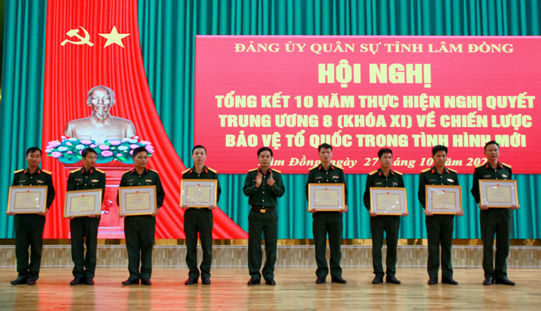 Dấu ấn 10 năm thực hiện Nghị quyết Trung ương 8