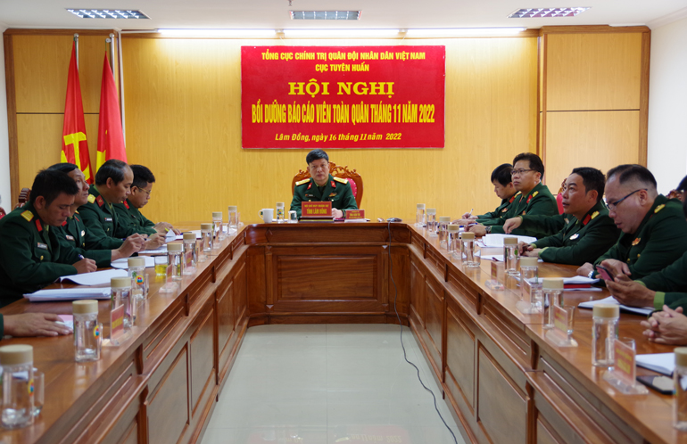 Hội nghị trực tuyến bồi dưỡng báo cáo viên toàn quân tháng 11