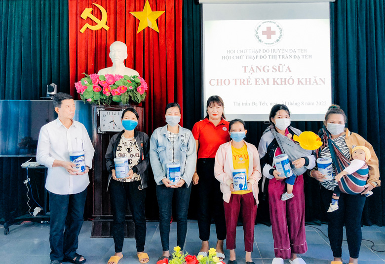 Lan tỏa yêu thương