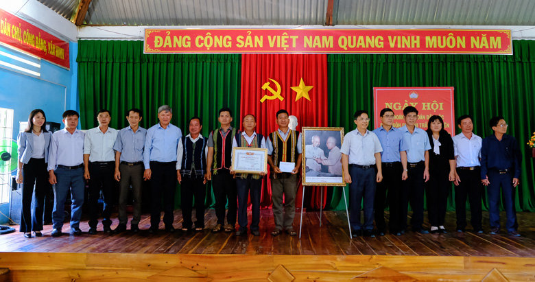Cát Tiên: Nâng cao hiệu quả hoạt động của tổ chức Mặt trận