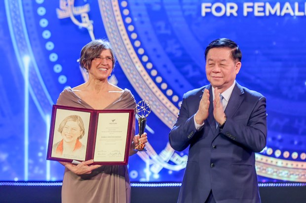 Giải Đặc biệt VinFuture 2022 dành cho Nhà khoa học nữ đã ghi nhận công trình nghiên cứu đột phá của Giáo sư Pamela Christine Ronald (Hoa Kỳ)