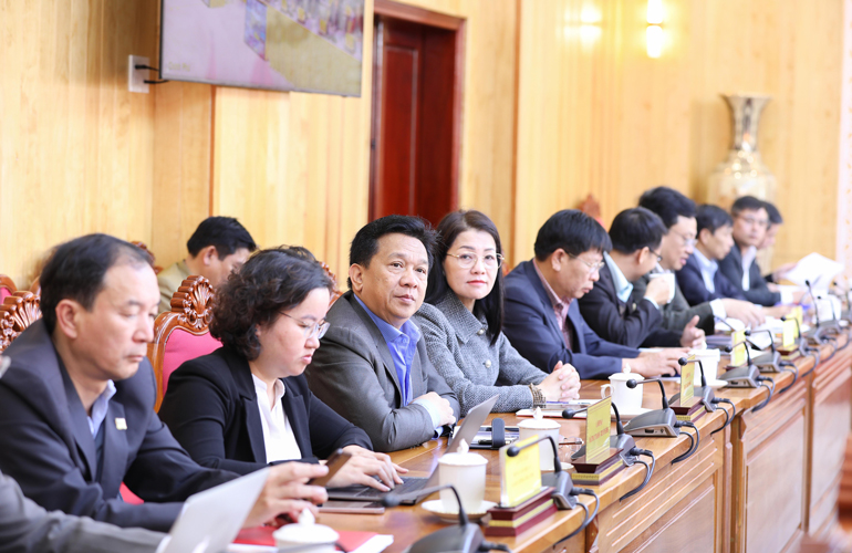 Các đại biểu tham dự hội nghị tại đầu cầu Lâm Đồng